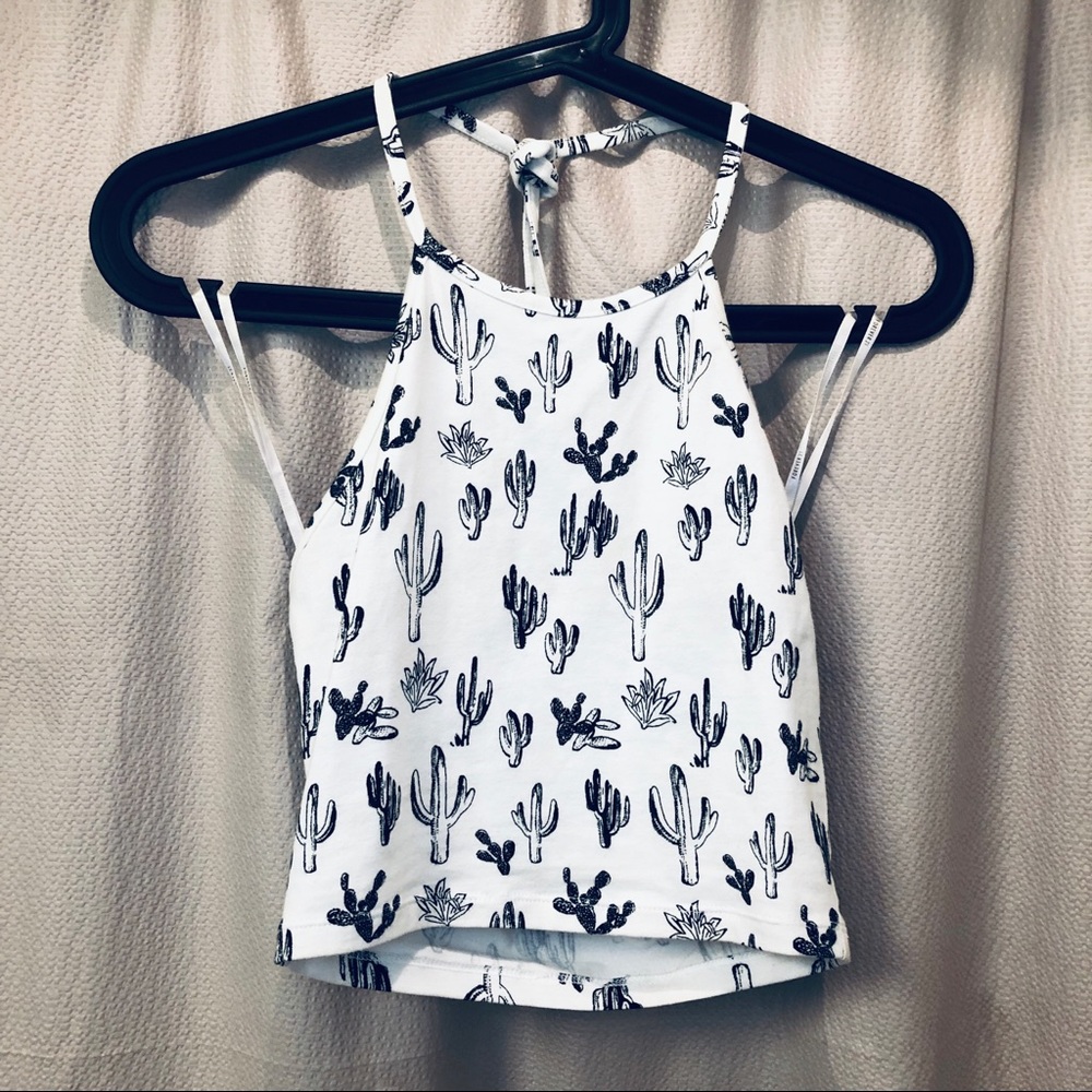 Cactus cropped halter top